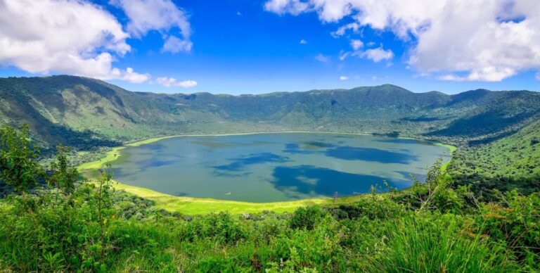 2-Day Tarangire and Ngorongoro Crater Safari
