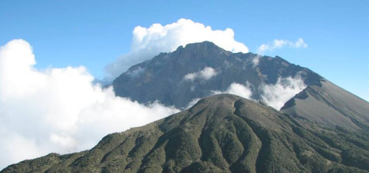 4 Days Mount Meru Trekking